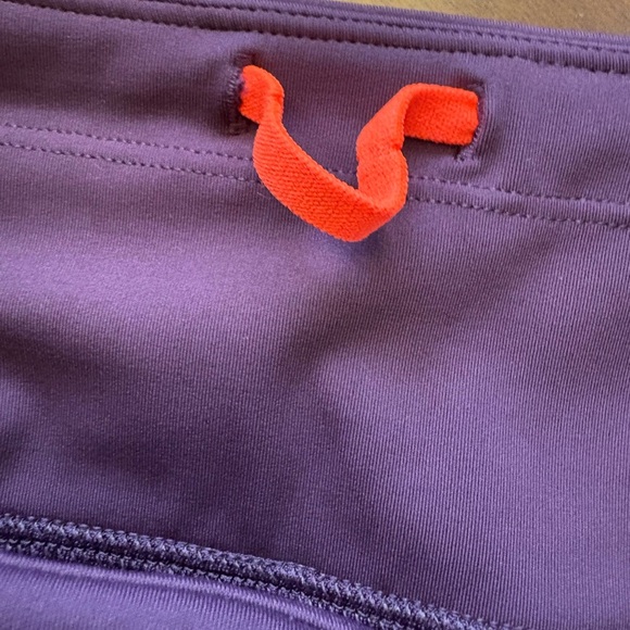Athleta womens purple orange Run With It 3.5" Short Sz M preloved like new - Picture 8 of 11